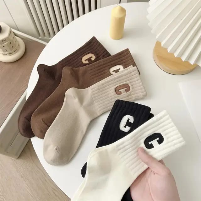 Autumn and winter solid socks women